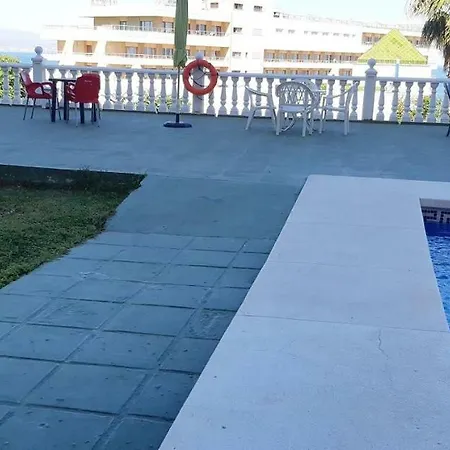 Con Piscina * 托雷莫利诺斯